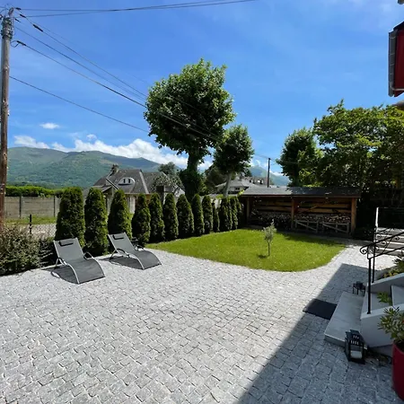 Grande Maison Dans Les Pyrénées Сasa de vacaciones Argelès-Gazost