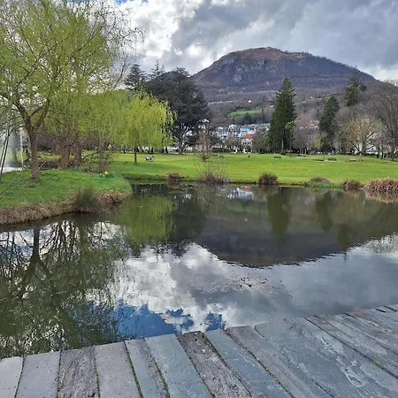 Grande Maison Dans Les Pyrénées Сasa de vacaciones
