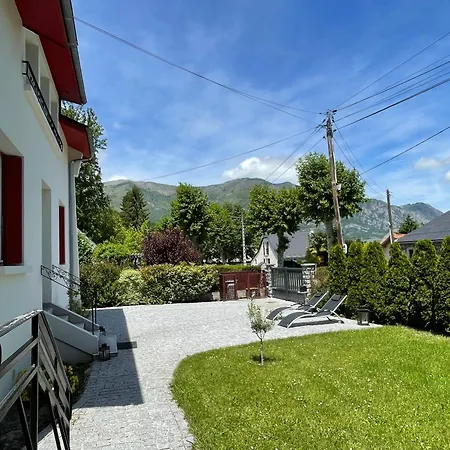 Grande Maison Dans Les Pyrenees 아르젤레가조스트