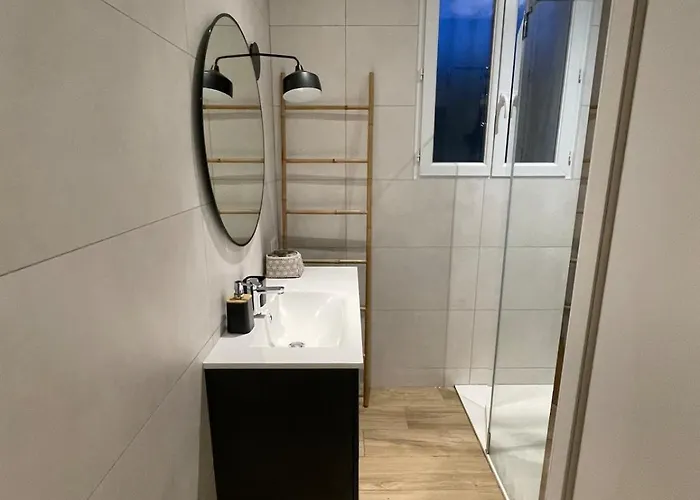 Grande Maison Dans Les Pyrenees