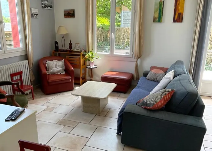 Grande Maison Dans Les Pyrenees