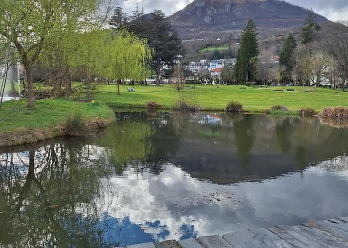 Grande Maison Dans Les Pyrenees 펜션