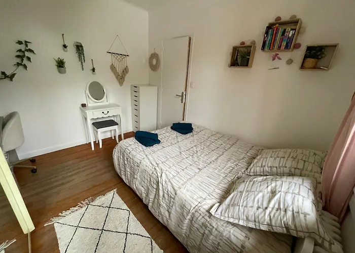 Grande Maison Dans Les Pyrenees 펜션